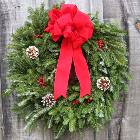 Wreath simply elegant - Barry Farms, LLC